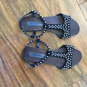 Steve Madden Nickiee Stud Flat Sandals