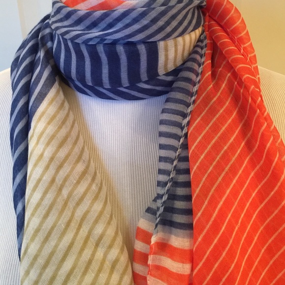 Colorblock Primary color stripe scarf - Picture 2 of 4