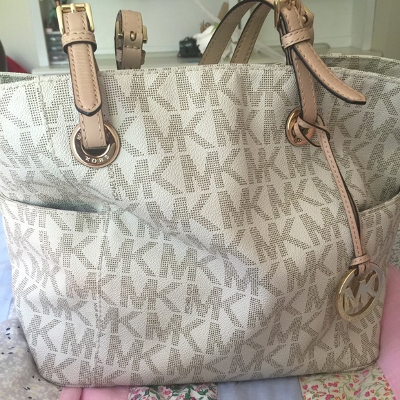 Michael Kors Vanilla Tote