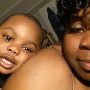 Meet your Posher, Pam