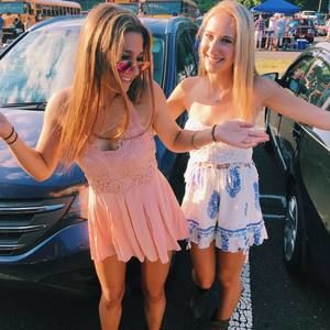 Meet your Posher, Molly