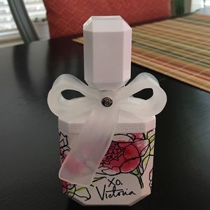 Victoria Secert - XO Victoria Perfume