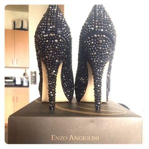 8.5 Enzo Angiolini Black Peep-Toe Platform Heels