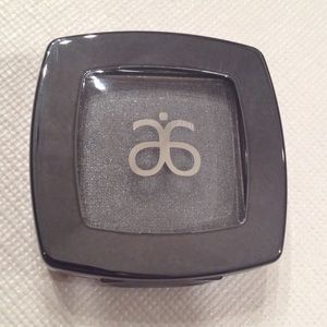 2 Arbonne eye shadows