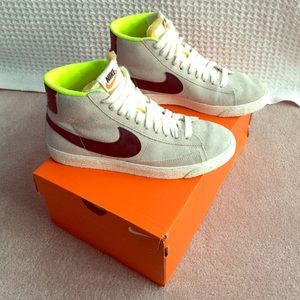 Nike Suede Blazer Hi-top