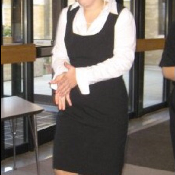 New York & Company Jumper Dress. - Picture 2 of 2