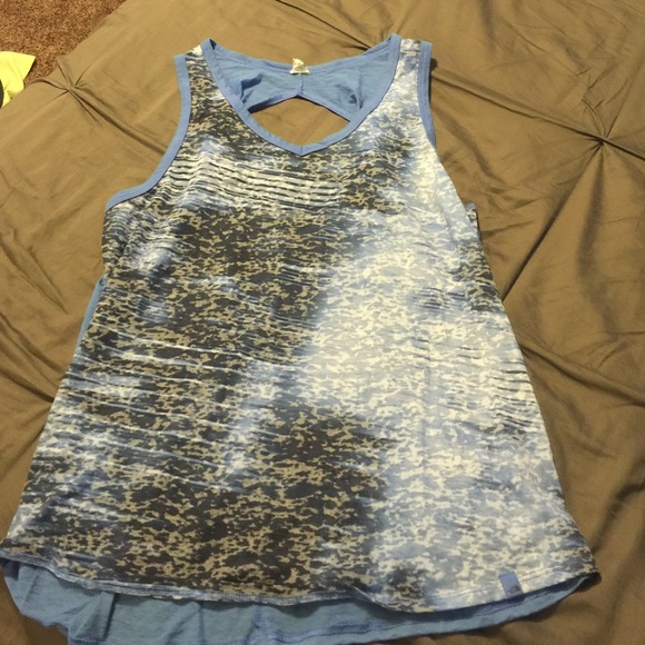 North Face tank -XL