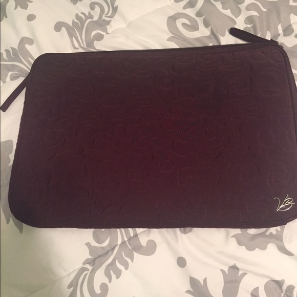Vera Bradley 17 inch quilted laptop sleeve