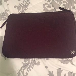 Vera Bradley 17 inch quilted laptop sleeve