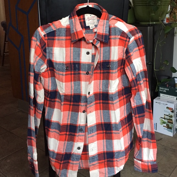 Flannel shirt