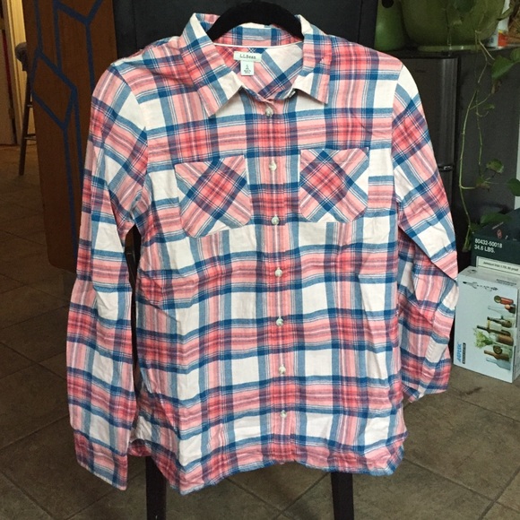 Flannel shirt