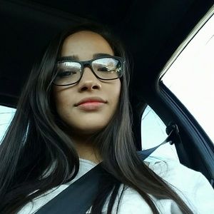 Meet your Posher, Norma