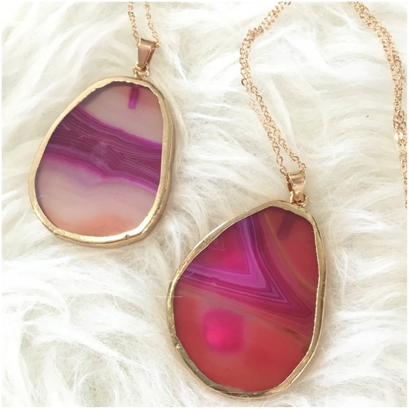 Mile High Fashions Jewelry - Red Pink White Quartz Drop Pendant W/ Chain