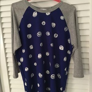 LulaRoe Randy T Size Medium