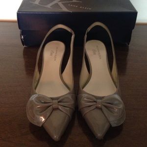 New Anne Klein heels with bow