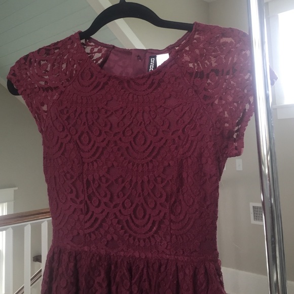 maroon lace dress - Picture 2 of 4