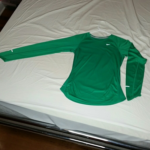 Long sleeve Nike Running Dri-fit top