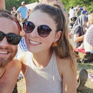 Meet your Posher, Maeve