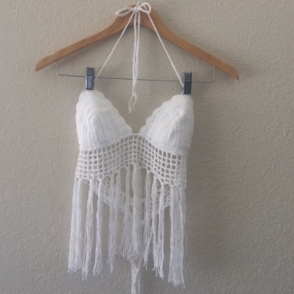 ❗️SALE❗️NWOT! Crocheted Halter Top with Fringe