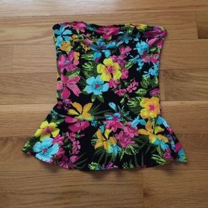 Flower strapless shirt