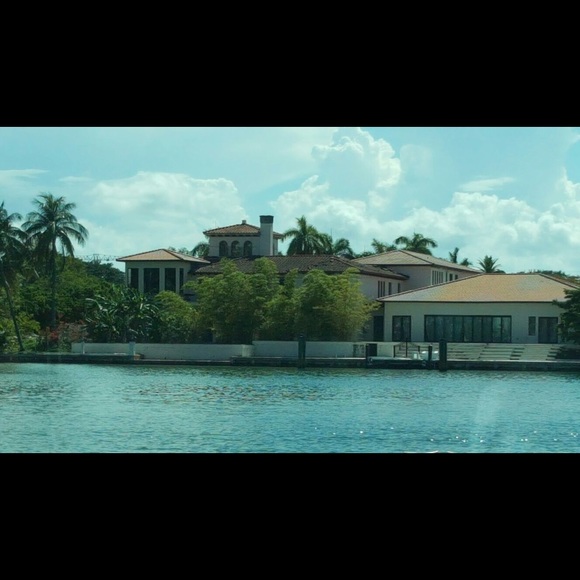 Meet your Posher, Zipporah