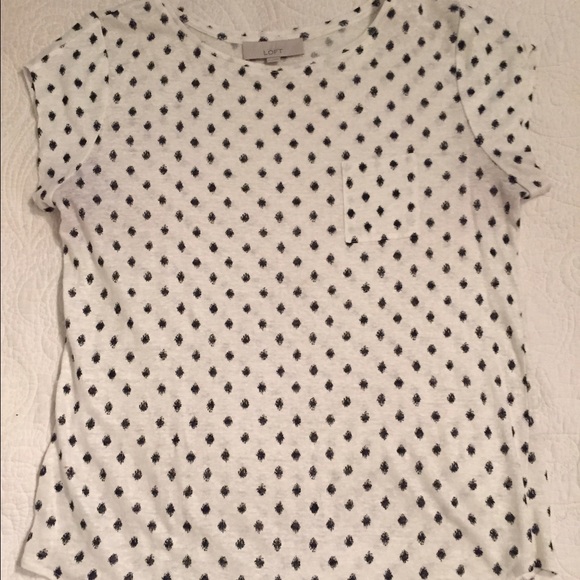 Navy blue and white polka dot tshirt