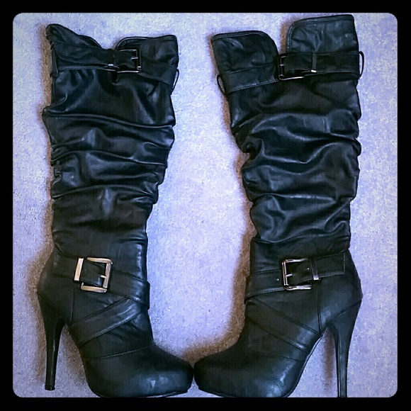Tall black boots size 7