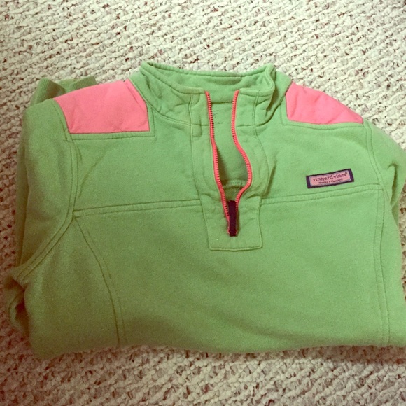 Size XS vineyard vines shep shirt green&pink