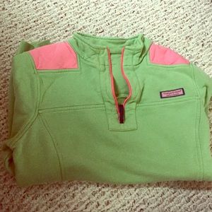 Size XS vineyard vines shep shirt green&pink