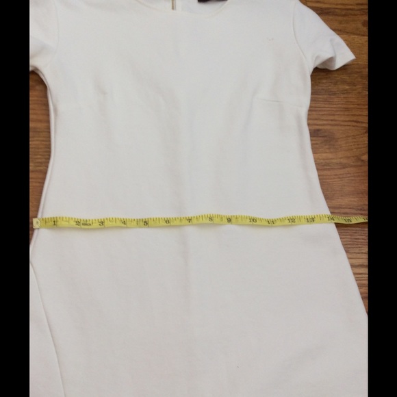 Additional pictures of LULU's dress - Picture 3 of 3