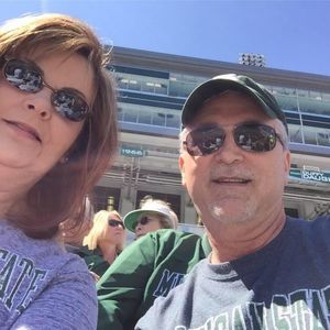 Meet your Posher, Lori