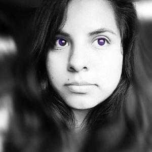 Meet your Posher, Beatriz