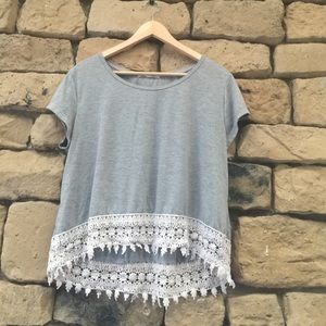 Rewind bottom lace t shirt