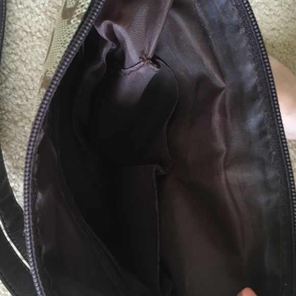 Guess bag - Picture 3 of 4