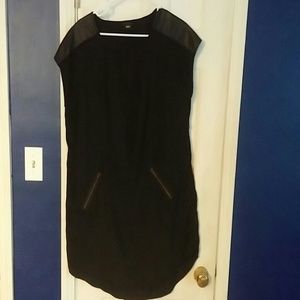 Wassio black with "leather" shoulders