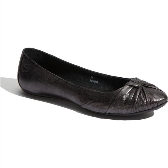 Born 'Liddy' burnished black flats