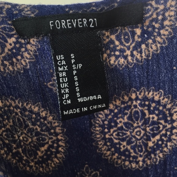 forever 21 crop top - Picture 3 of 3