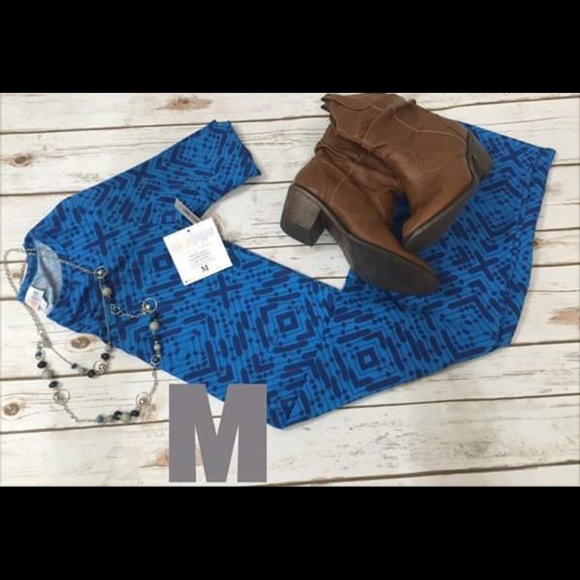 Dresses & Skirts - LuLaRoe JULIA medium stretchy soft pencil dress 💙