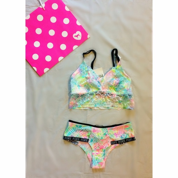 ⚡️FLASH SALE⚡️VS PINK Watercolor Bra & Panty Set
