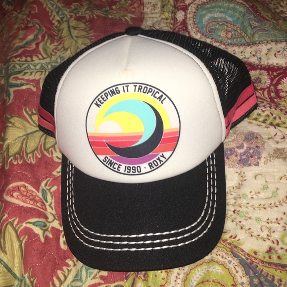 Roxy girls SnapBack hat