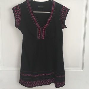 BCBG Maxaria knit top size small 100% cotton