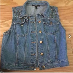 Sleeveless Jean jacket