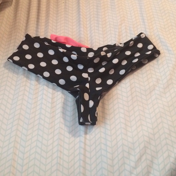 Bikini bottoms