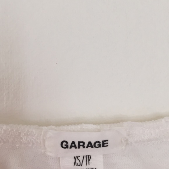 White lace scoop neck ballerina tee - Picture 2 of 3