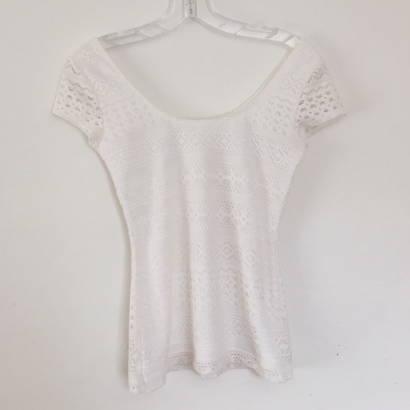 White lace scoop neck ballerina tee - Picture 3 of 3