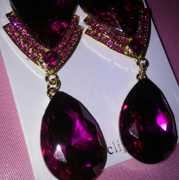 SOLD!!! Formal Earrings - Picture 2 of 3
