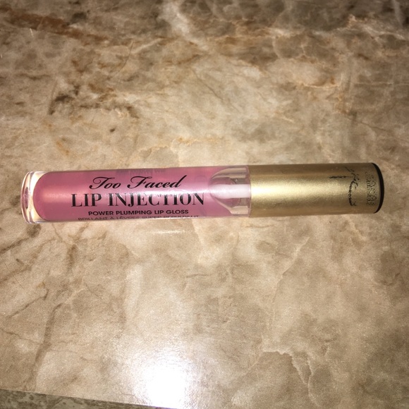 Too faced lip injection