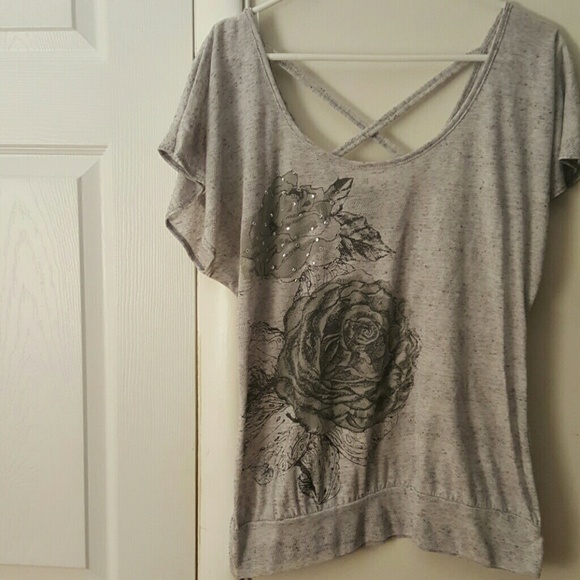 Grey top