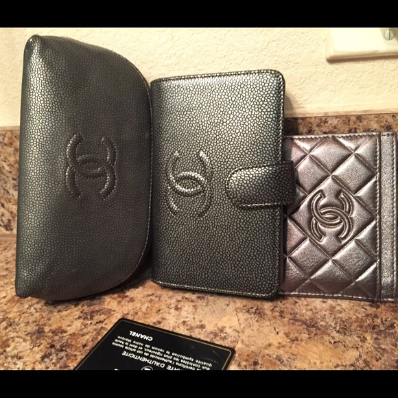 CHANEL WALLET - Picture 8 of 15