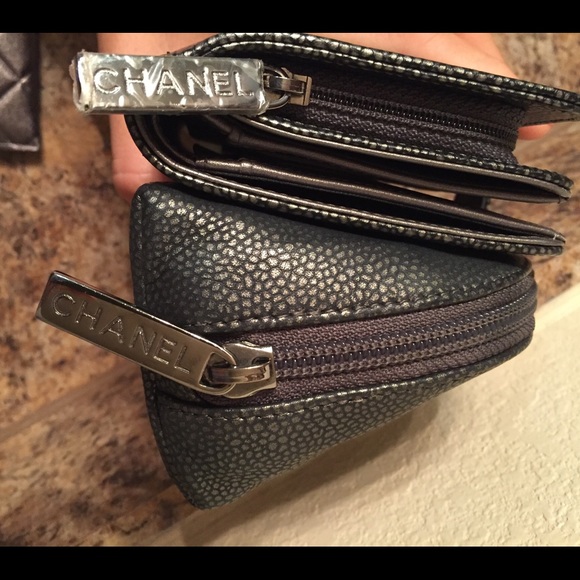 CHANEL WALLET - Picture 6 of 15